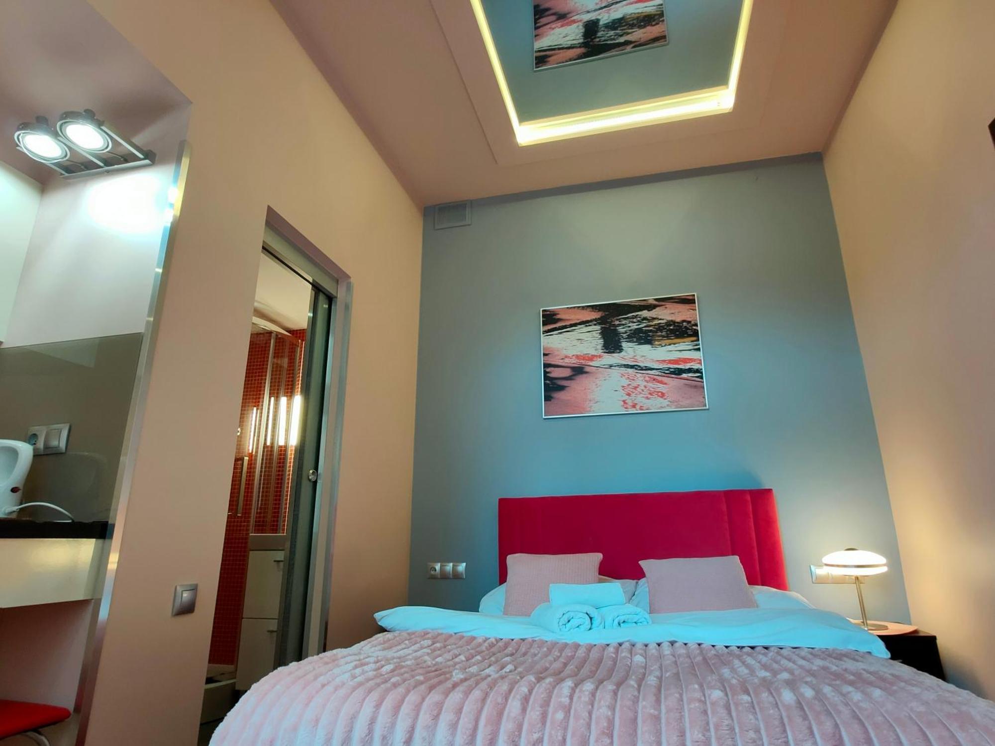 Mirror Pink Studio Apartment Krakov Exteriér fotografie